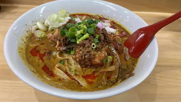 「１周年記念の限定　コラボ担々麺」@つけそば 担担麺 航龍の写真