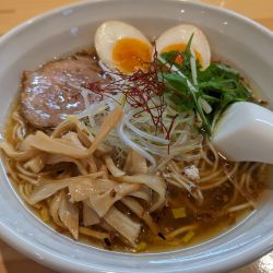 味玉醤油らぁめん、スパムおにぎり