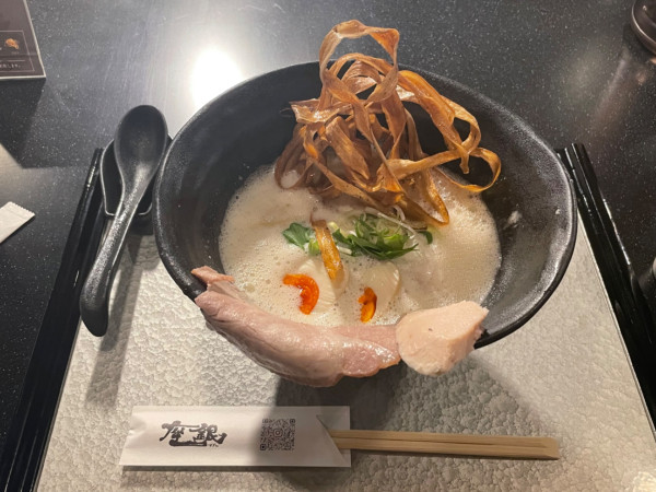 「鶏soba＋クーポン味玉」@鶏soba座銀 神楽坂東京本店の写真