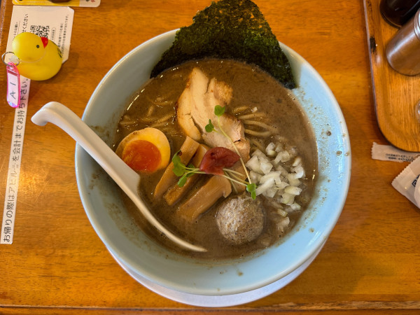 「【限定】青森津軽濃厚煮干しラーメン　極にぼ」@アヒル家の写真