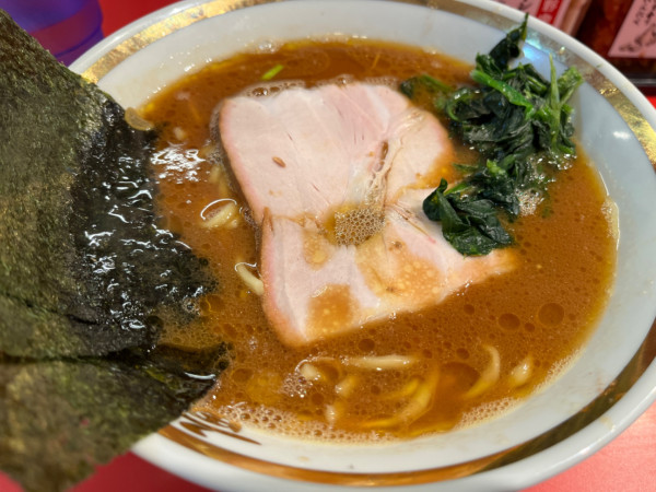「ラーメン並」@横濱ラーメン 裏野中家 西川口店の写真