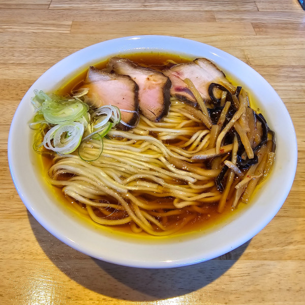 「醤油 限定B（筍とキクラゲ）」@竜の髭 ramen-laboの写真