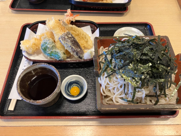 「天ざるせいろ大盛り」@松栄庵の写真