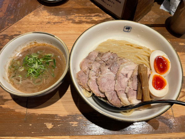 「味玉チャーシューつけ麺」@麺や 輝 中津店の写真