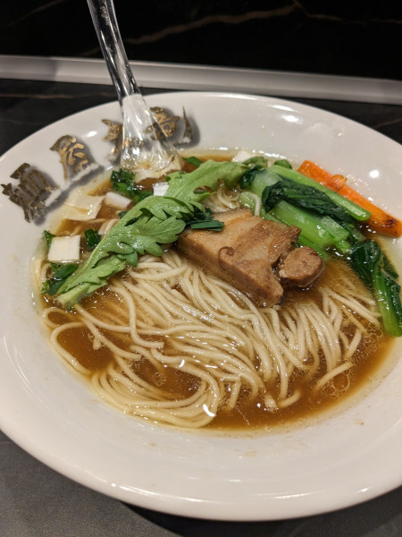 「ラーメン」@新浦安 麺屋土竜の写真