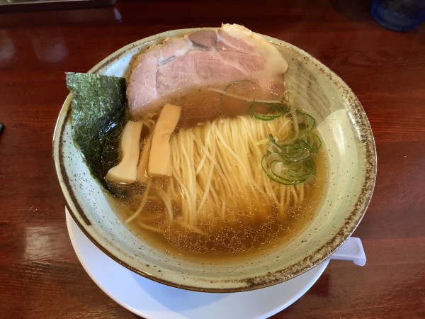 「基本のらーめん（醤油）730円」@翔鶴 高崎店の写真