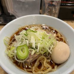 中華そば　肉と味玉