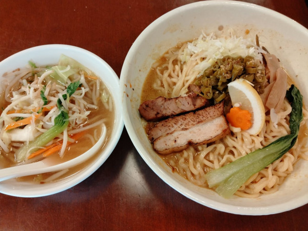 「カレーばんめん＋野菜スープ」@麺食堂 一真亭の写真