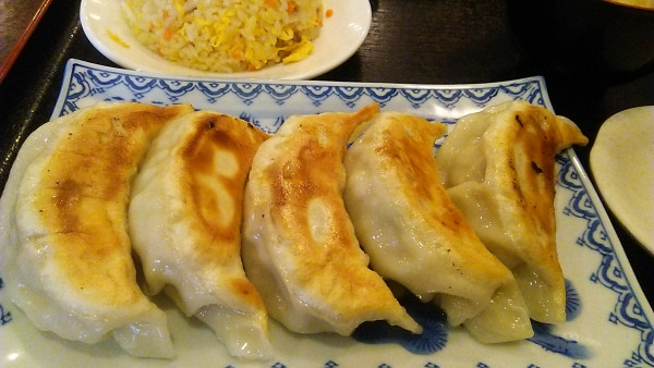 「焼き餃子＋半チャーハンセット 880円」@合楽園の写真