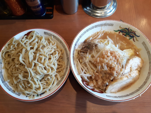 「大ラーメン、つけ麺」@豚山 町田店の写真