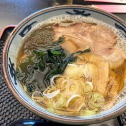 厳選7種の煮干しそば　醤油　900円
