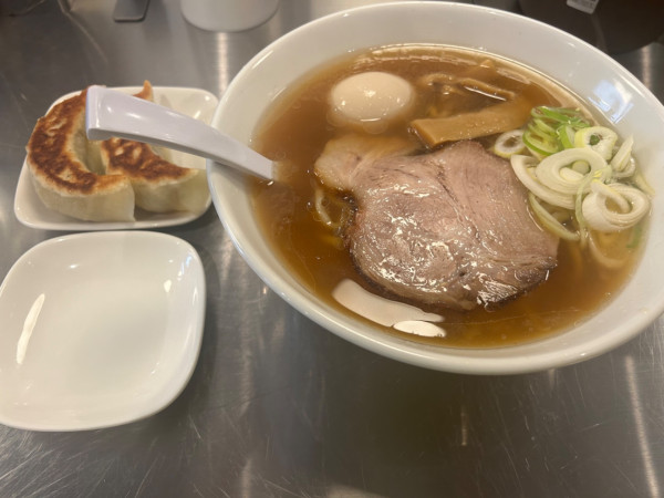 「餃子セット（醤油）」@らーめんと餃子かんなの写真
