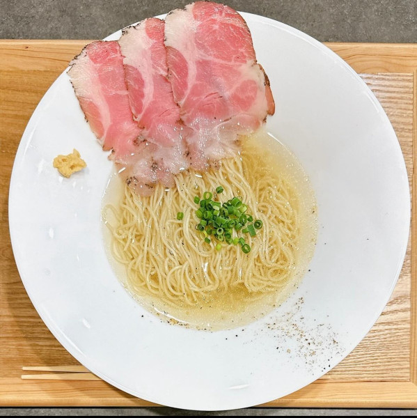 「クリアラーメン」@麺屋ちさとの写真