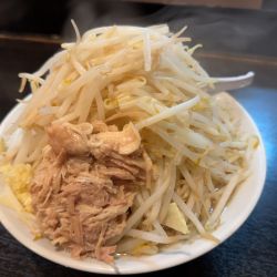 ラーメン大