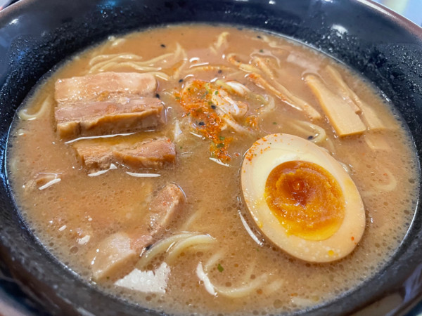「角煮味噌ラーメン（680円）」@まんぷく庵の写真