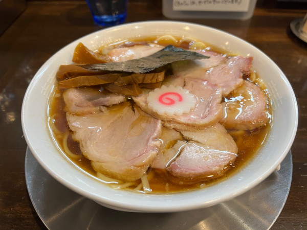 「東京醤油ラーメン」@自家製麺 うるちの写真
