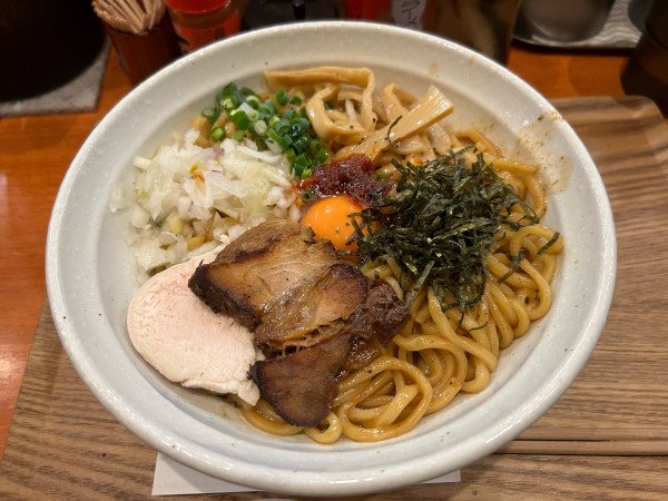 「濃厚まぜそば」@千日紅の写真