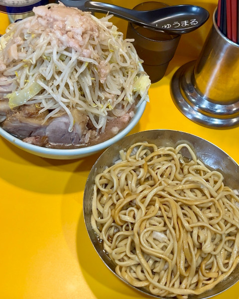 「プチ二郎(煮干しＶｅｒ.)  トドメ玉×2(煮干しドクロ)」@ラーメン二郎 八王子野猿街道店2の写真