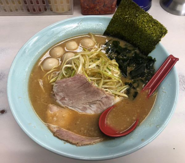 「ねぎみそ（並）＋うずら5個」@◯つばき食堂の写真