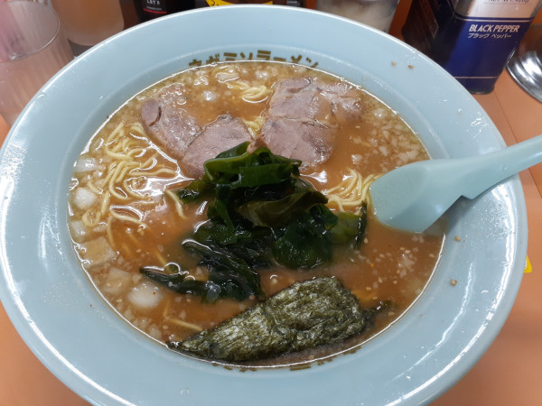 「朝味噌ラーメン、中盛」@ラーメンショップ 成瀬が丘店の写真
