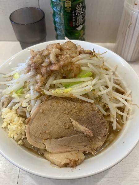 「豚ラーメン400g ヤサイアブラマシ　ニンニク普通」@豚仙人 金沢八景店の写真