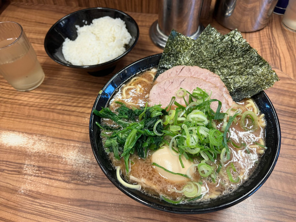 「特製ラーメン」@横浜家系らーめん 二代目 武道家の写真