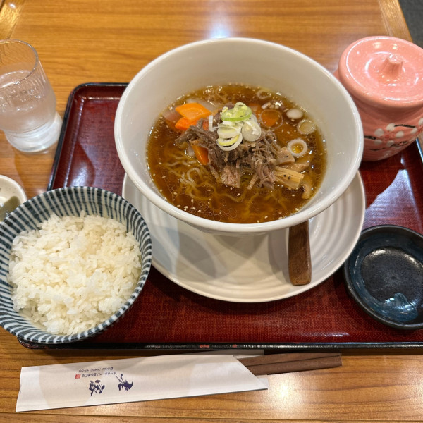 「テールラーメン醤油　餃子ご飯セット　¥1,045」@老家の写真