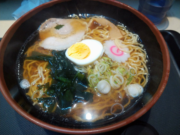 「昔ながらのラーメン(530円)」@名代 富士そば 市ヶ谷店の写真