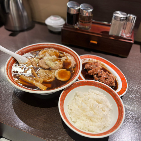 「特製支那そば」@麺創房 一凛の写真