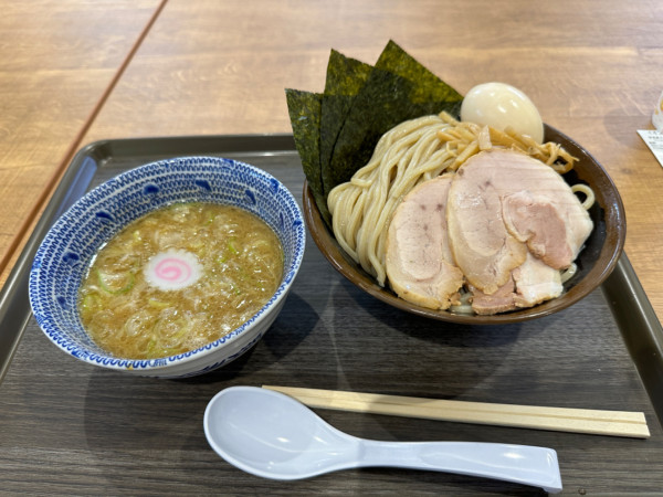 「特製つけ麺（並盛・300g）1,140円」@舎鈴 イオンモール太田店の写真