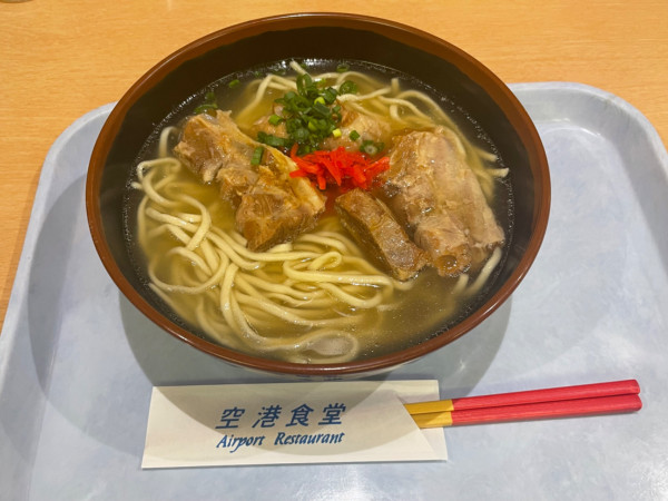 「ソーキそば」@空港食堂の写真