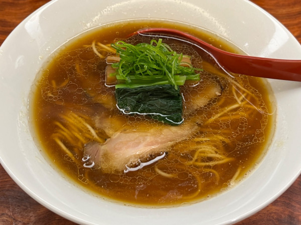 「醤油そば」@三馬路 東京店の写真