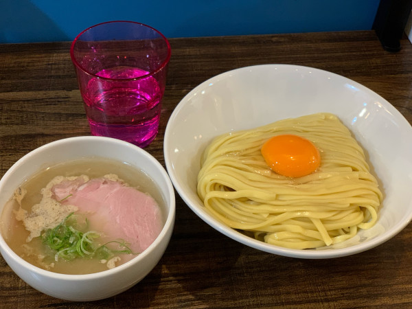 「豚骨つけ麺+味玉」@むかん 初台の写真