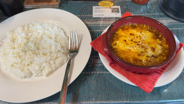「ミート焼きチーズカレー　1122円」@印度屋の写真