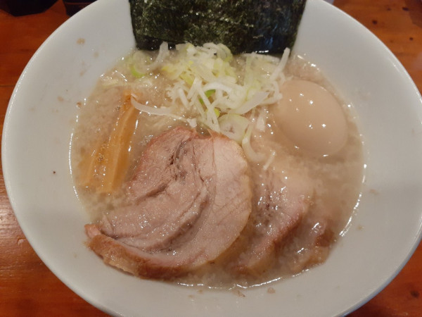 「特製ラーメン（塩）」@拉麺 あさがおの写真