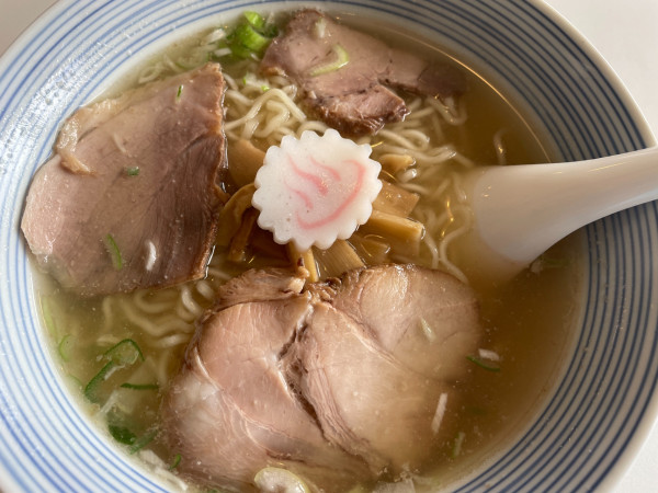 「塩らーめん1000円」@温泉ラーメン 八方美人の写真