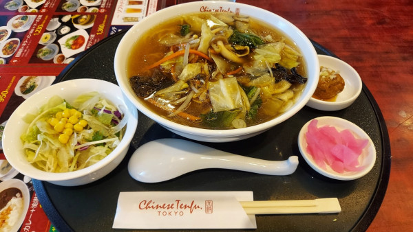 「八種の野菜餡かけラーメン 990円」@天府の写真
