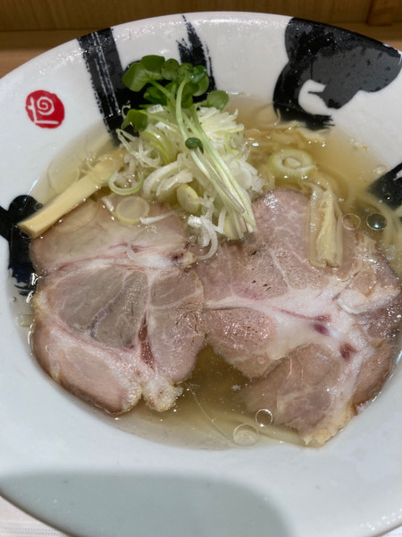 「冷やし海老塩ラーメン¥1,000」@彩色ラーメンきんせい エキマルシェ大阪店の写真