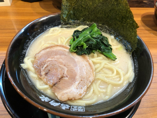 「ラーメン(塩)」@横浜家系ラーメン 壱角家 落合南長崎店の写真