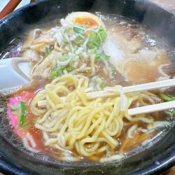正油ラーメン　820円