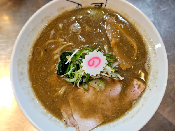 「濁り煮干しソバ」@津軽煮干中華蕎麦 サムライブギーの写真