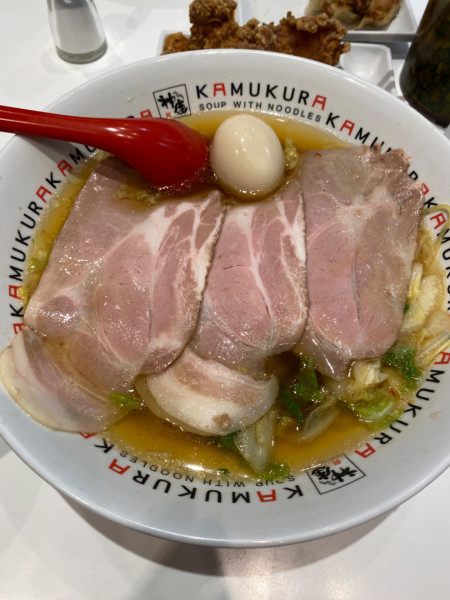 「小チャーシュー煮卵ラーメン」@どうとんぼり神座 エキマルシェ新大阪店の写真