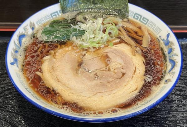 「中華そば（醤油味 並盛 800円）」@中華そば こましょうの写真