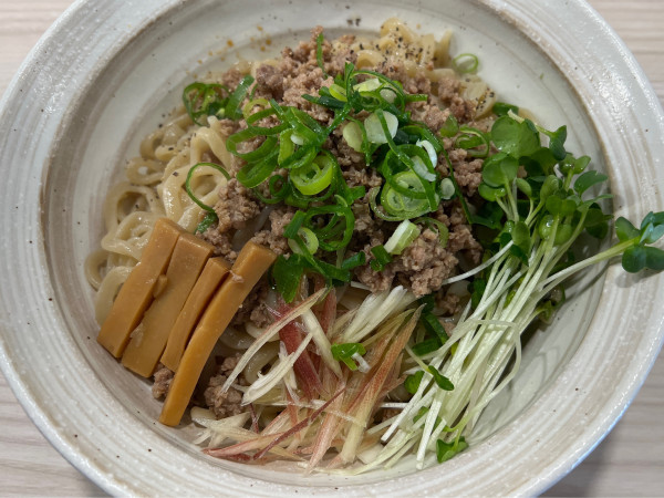 「まぜそば」@つけめん 満を持しての写真