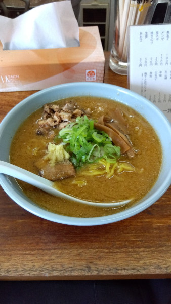 「味噌󠄀ラーメン(小)+無料ニンニク」@中華そば 温故知新の写真