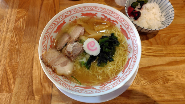 「牛骨ラーメン（期間限定）900円」@らーめんひんま 鳥取駅前サンロード店の写真