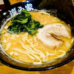 家系鯛ラーメン