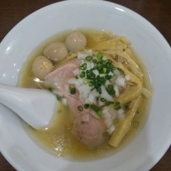 煮干しそば（塩・うずら付き）