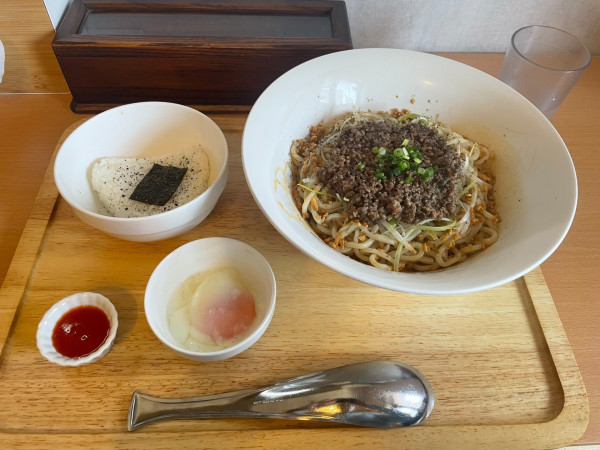 「黒ごままぜそば」@FREEATの写真