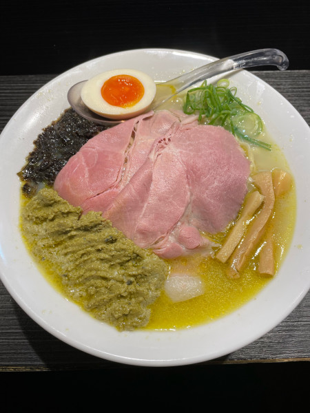 「特製牡蠣塩」@中華蕎麦 無冠の写真